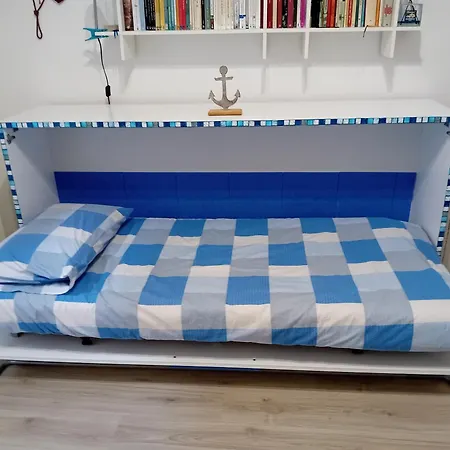 דירה La Cala Del Nostromo A Due Passi Dal Piazza Bovio E Dal Mare פיומבינו