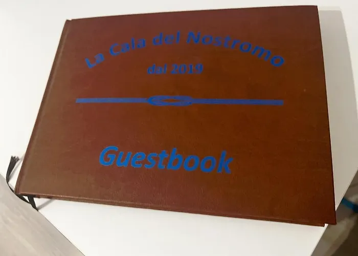 דירה La Cala Del Nostromo A Due Passi Dal Piazza Bovio E Dal Mare *